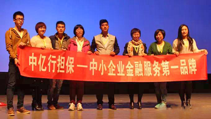 6月，斥资百万与各大培训机构战略合作
