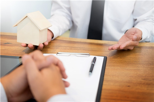 刚买的房子(有新房本)能不能马上做经营贷?申请条件+常见误区